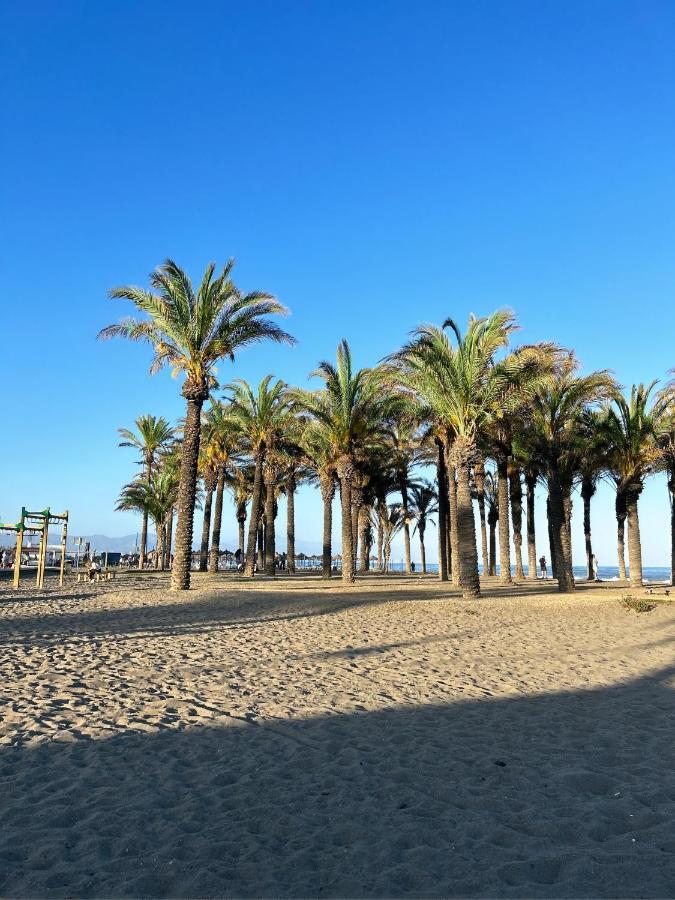 Urban&Vacay! Suite - Torremolinos City Centre エクステリア 写真